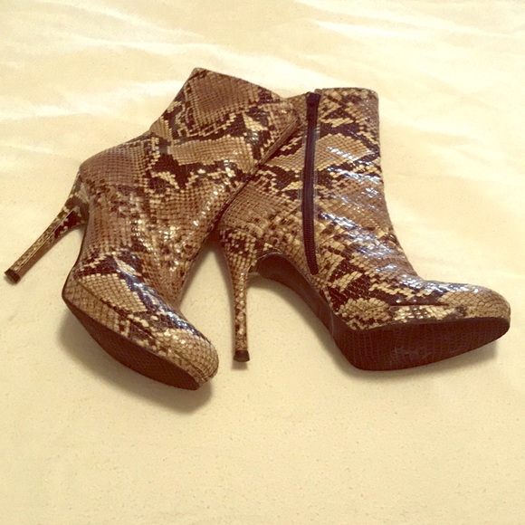 authentic snakeskin boots